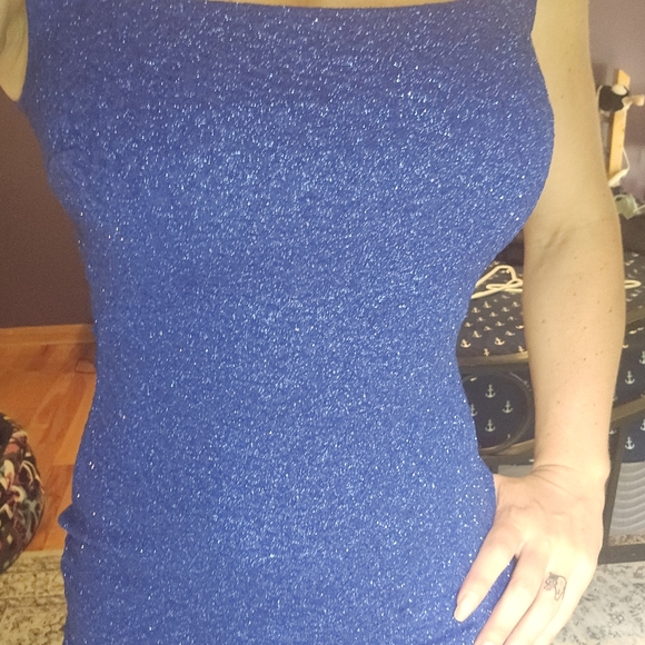 Sparkly blue bodycon dress - Picture 2 of 3